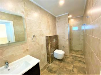 Girne Merkez Akacan Elegance Sitesi Full Deniz ve Havuz Manzaralı Kiralık 3+1 Lüks Daire