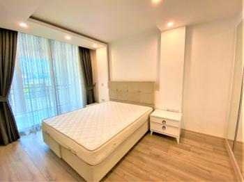 Girne Merkez Akacan Elegance Sitesi Full Deniz ve Havuz Manzaralı Kiralık 3+1 Lüks Daire