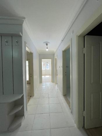 AFYON ÜÇOK EMLAKTAN MARULCU MAHALLESİNDE SATILIK 3+1 BAKIMLI DAİRE