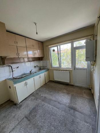 AFYON ÜÇOK EMLAKTAN FATİH MAH KİRALIK 3+1 DAİRE