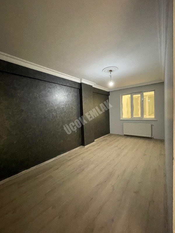 AFYON ÜÇOK EMLAKTAN MARULCU MAHALLESİNDE SATILIK 3+1 BAKIMLI DAİRE