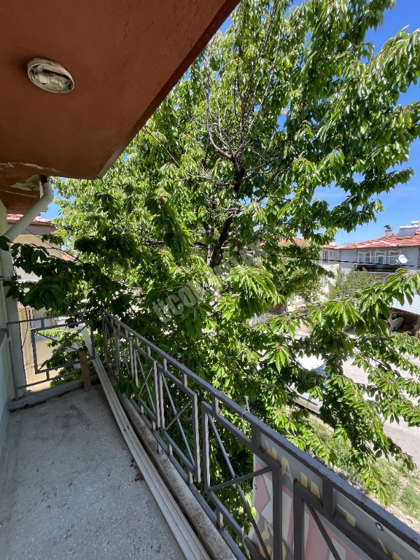 AFYON ÜÇOK EMLAKTAN FATİH MAH KİRALIK 3+1 DAİRE