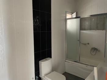 Lefkoşa Minareliköy'de HAVUZLU SİTE İÇERİSİNDE SATILIK 3+1 İKİZ VİLLA 