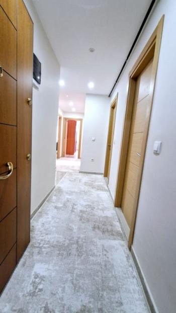 METROYA YAKIN, 2+1 KİRACISIZ , GENÇ BİNADA SATILIK DAİRE