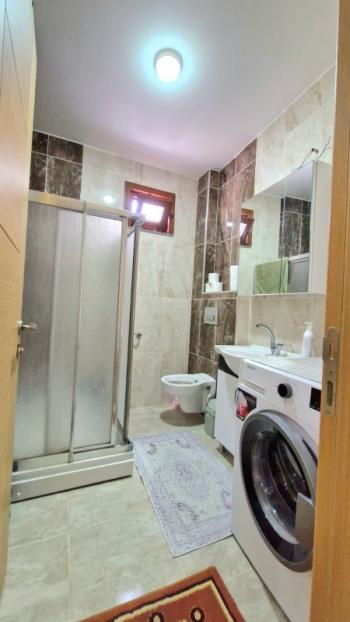 METROYA YAKIN, 2+1 KİRACISIZ , GENÇ BİNADA SATILIK DAİRE
