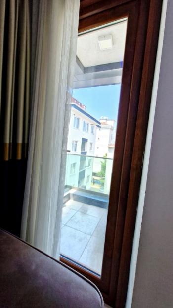 METROYA YAKIN, 2+1 KİRACISIZ , GENÇ BİNADA SATILIK DAİRE