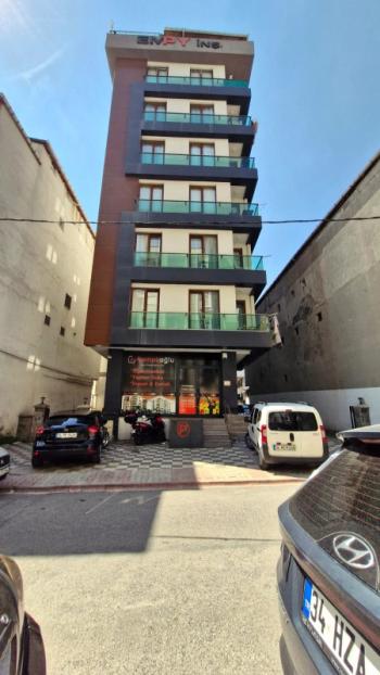METROYA YAKIN, 2+1 KİRACISIZ , GENÇ BİNADA SATILIK DAİRE