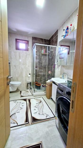 METROYA VE HASTANEYE YÜRÜME MESAFESİNDE ,KİRACISIZ 4.KAT SATILIK 2+1