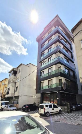 METROYA VE HASTANEYE YÜRÜME MESAFESİNDE ,KİRACISIZ 4.KAT SATILIK 2+1