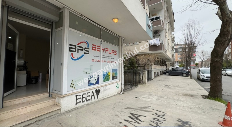 SATILIK DÜKKAN BEYLİKDÜZÜ YAKUPLU MAHALLESİ 120. SOKAK DEPO & WC