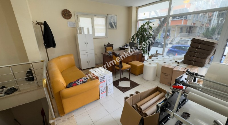 SATILIK DÜKKAN BEYLİKDÜZÜ YAKUPLU MAHALLESİ 120. SOKAK DEPO & WC