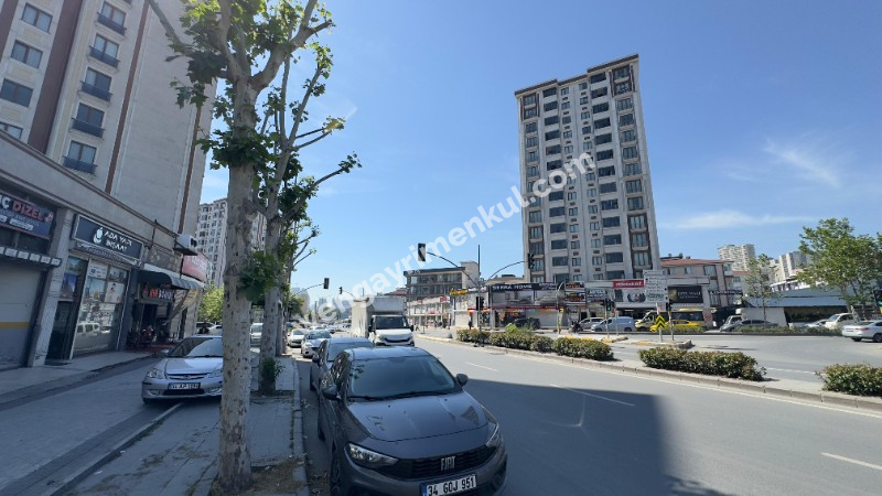 ESENYURT İŞLEK CADDE ÜZERİ SATILIK DÜKKAN ASMA KAT MUTFAK WC 
