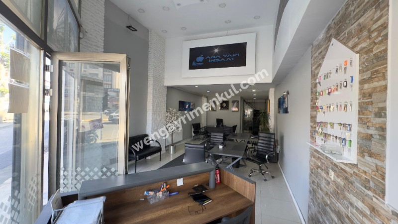 ESENYURT İŞLEK CADDE ÜZERİ SATILIK DÜKKAN ASMA KAT MUTFAK WC 