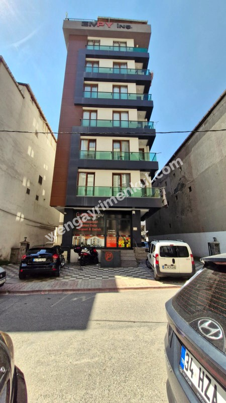 METROYA YAKIN, 2+1 KİRACISIZ , GENÇ BİNADA SATILIK DAİRE