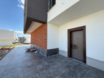 GÜVENAY - ÇORUM BİNEVLER MEVKİİ SERBEST PROJELİ 5+1 LÜKS SATILIK VİLLA