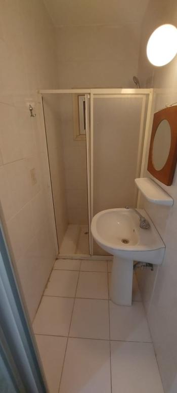 LEFKOŞA KÖŞKÜÇİFLİKTE SATILIK TİCARİ İZİNLİ TÜRK MALI  4+1 DAİRE 