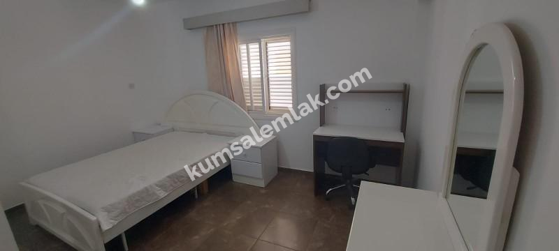 LEFKOŞA KÖŞKÜÇİFLİKTE SATILIK TİCARİ İZİNLİ TÜRK MALI  4+1 DAİRE 