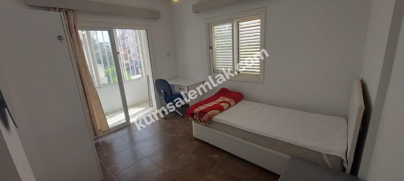 LEFKOŞA KÖŞKÜÇİFLİKTE SATILIK TİCARİ İZİNLİ TÜRK MALI  4+1 DAİRE 