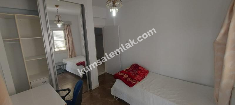 LEFKOŞA KÖŞKÜÇİFLİKTE SATILIK TİCARİ İZİNLİ TÜRK MALI  4+1 DAİRE 