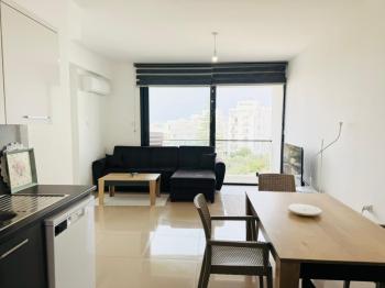 Tek Yetkili Kıbrıs Girne Merkez de Tüm Masrafları Ödenmiş Yeni Eşyalı Geniş 2+1 Daire