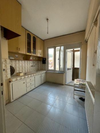 AFYON ÜÇOK EMLAKTAN MARULCU MAHALLESİNDE KİRALIK 3+1 DAİRE