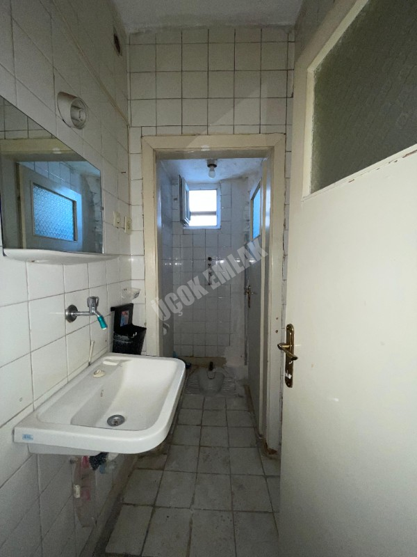 AFYON ÜÇOK EMLAKTAN MARULCU MAHALLESİNDE KİRALIK 3+1 DAİRE