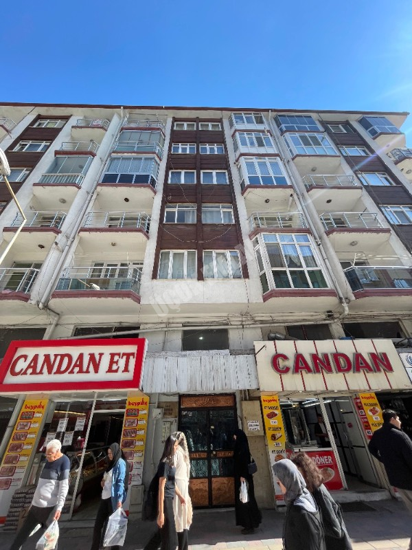 AFYON ÜÇOK EMLAKTAN MARULCU MAHALLESİNDE KİRALIK 3+1 DAİRE