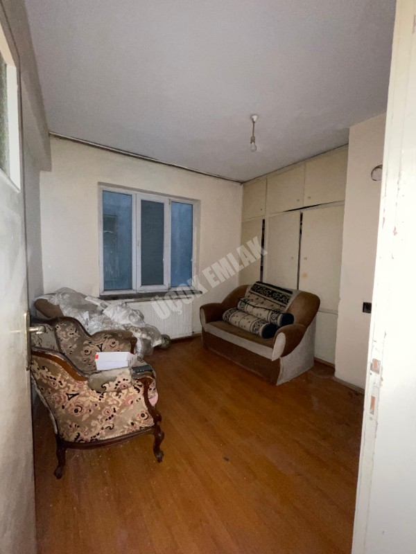 AFYON ÜÇOK EMLAKTAN MARULCU MAHALLESİNDE KİRALIK 3+1 DAİRE