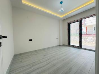 Didim Hisar Mahallesinde Satılık Geniş Bahçeli 2+1 Daire
