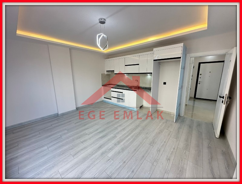 Didim Hisar Mahallesinde Satılık Geniş Bahçeli 2+1 Daire