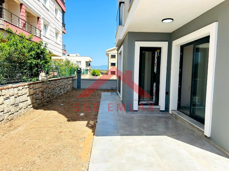 Didim Hisar Mahallesinde Satılık Geniş Bahçeli 2+1 Daire