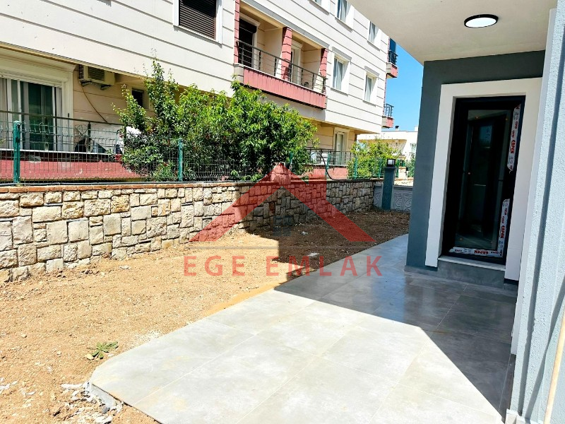 Didim Hisar Mahallesinde Satılık Geniş Bahçeli 2+1 Daire