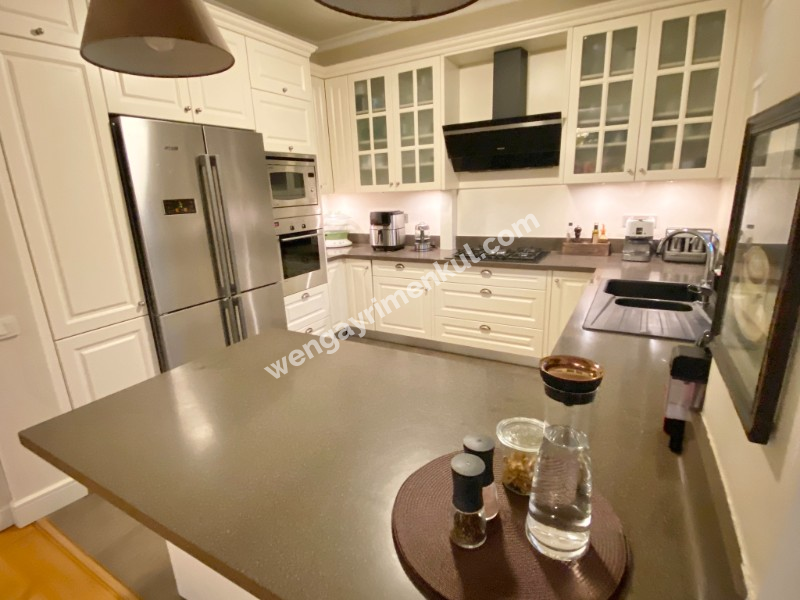 Çekmeköy Greenland Sitesi Büyük Bahçeli 5+2 Köşe Villa
