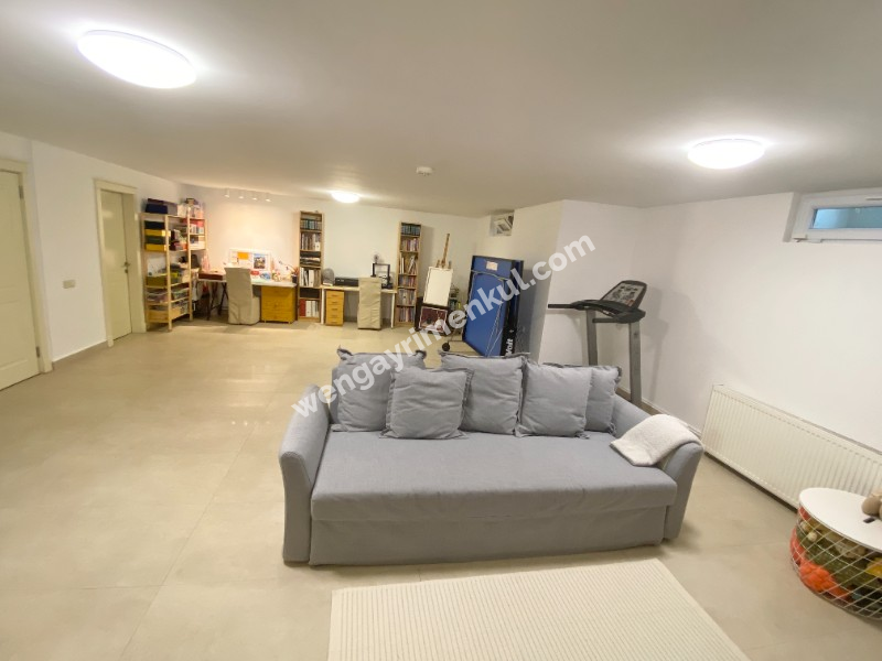 Çekmeköy Greenland Sitesi Büyük Bahçeli 5+2 Köşe Villa