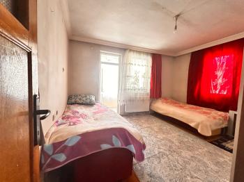 GÜVENAY - ÇORUM BUHARA TEMUR MARKET ARKASI SATILIK 3+1 DAİRE 
