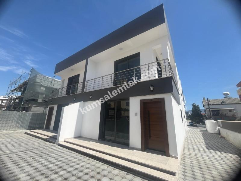 LEFKOŞA GÖNYELİ BÖLGESİNDE SATILIK DUBLEKS 2+1 DAİRE 