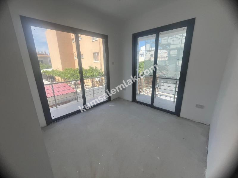 LEFKOŞA GÖNYELİ BÖLGESİNDE SATILIK DUBLEKS 2+1 DAİRE 