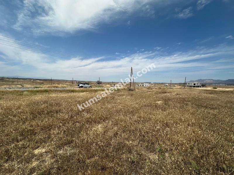 LEFKOŞA AYDEMET METEHAN BÖLGESİNDE SATILIK ARSA 631.28 M2 