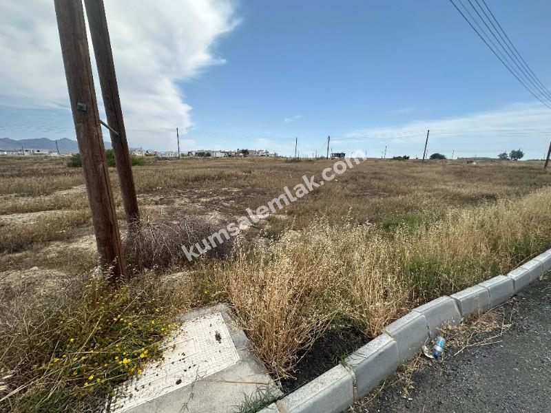 LEFKOŞA AYDEMET METEHAN BÖLGESİNDE SATILIK ARSA 631.28 M2 