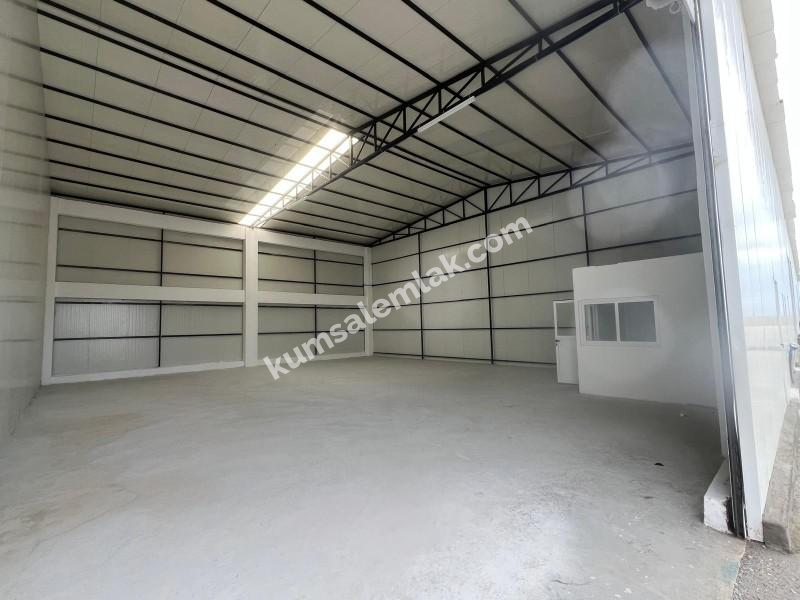 LEFKOŞA ERCAN HAVA LİMANI ARKASINDA KİRALIK DEPOLAR 