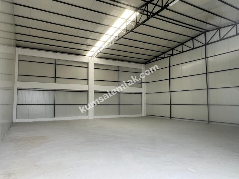 LEFKOŞA ERCAN HAVA LİMANI ARKASINDA KİRALIK DEPOLAR 