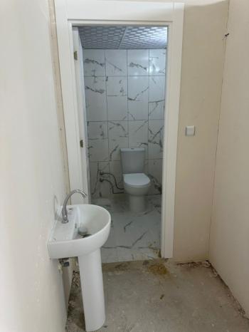 AFYON ÜÇOK EMLAKTAN 2. SANAYİ SİTESİNDE KİRALIK 100M² DÜKKAN