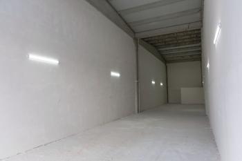 AFYON ÜÇOK EMLAKTAN 2. SANAYİ SİTESİNDE KİRALIK 100M² DÜKKAN