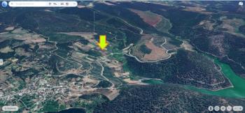 DijitalEmlak'tan Orhaneli Çınarcık köyünde Ful MAnzaralı Yola cephe Satılık 1.000 m2 Kıymetli Arazi.
