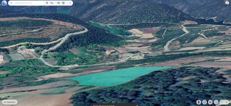 DijitalEmlak'tan Orhaneli Çınarcık köyünde Ful MAnzaralı Yola cephe 8.680 m2 Satılık Kıymetli Arazi.