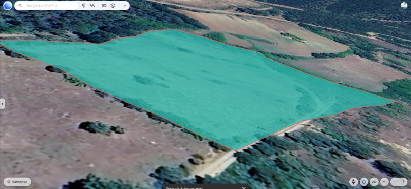 DijitalEmlak'tan Orhaneli Çınarcık köyünde Ful MAnzaralı Yola cephe 8.680 m2 Satılık Kıymetli Arazi.