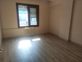 Ümraniye Tantavi'de Metroya Yakın Tadilatlı 3+1 Kiralık Daire