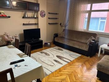 FULYA'DA MERKEZİ KONUMDA KİRALIK 2+1 EŞYALI DAİRE 