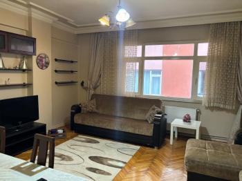 FULYA'DA MERKEZİ KONUMDA KİRALIK 2+1 EŞYALI DAİRE 