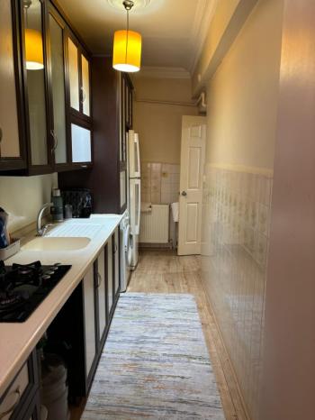 FULYA'DA MERKEZİ KONUMDA KİRALIK 2+1 EŞYALI DAİRE 